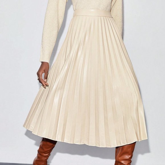 Beige Casual Womens Patent Pleated Skirt - Picture 5 of 7